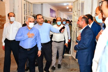 بازدید شبانه رئیس سازمان زندان‌ها از زندان مرکزی اهواز/ محمدی: حقوق مددجویان و همکاران زندانبان باید توأمان حمایت و محقق شود
