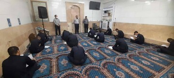 برگزاری آزمون فنی‌ وحرفه ای جهت‌ پرسنل وظیفه زندان خمینی شهر 