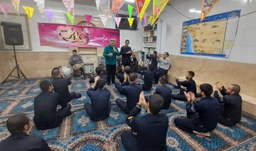 برگزاری جشن عید غدیر ویژه پرسنل وظیفه زندان خمینی شهر 