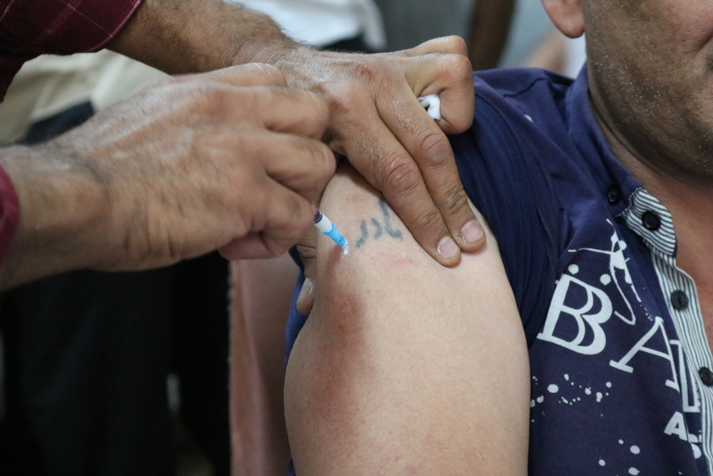 تزریق دوز چهارم واکسن کرونا در زندانهای استان سمنان