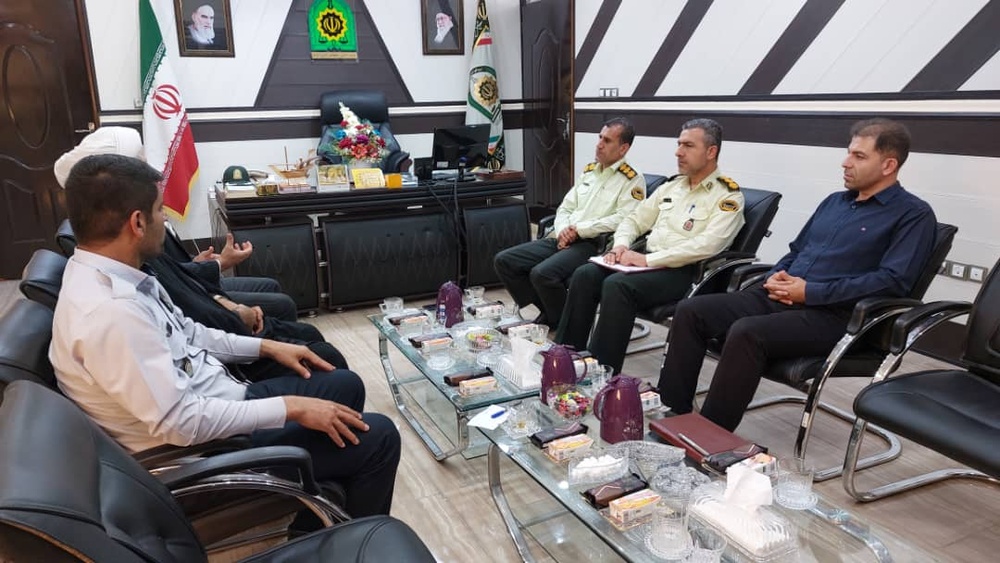 نشست رئیس زندان مرکزی با فرمانده انتظامی شهرستان بوشهر