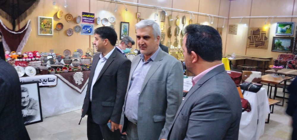 شرکت زندان نهاوند در نمایشگاه صنایع دستی شهرستان به مناسبت هفته ملی مهارت