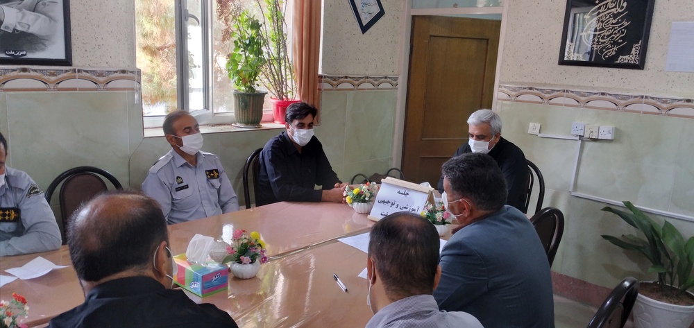 برگزاری جلسه آموزشی و توجیهی ویژه کارکنان زندان نهاوند