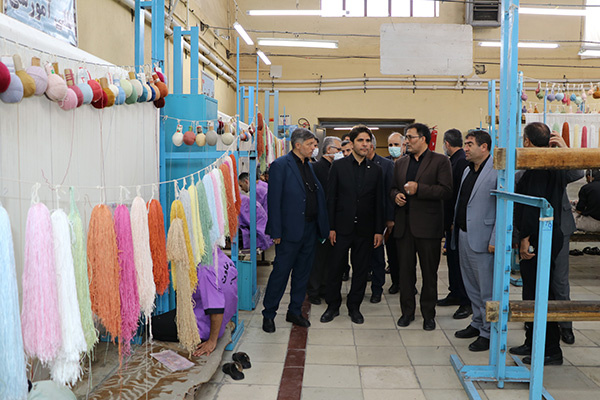 بازدید مدیرکل آموزش فنی و حرفه‌ای آذربایجان شرقی  از کارگاههای زندان تبریز