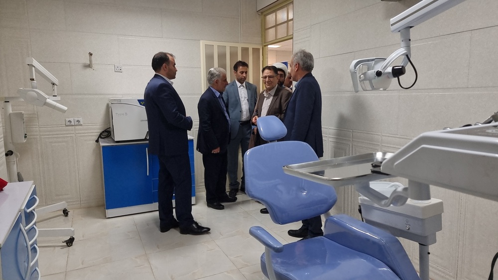 درمانگاه زندان دزفول بدست رییس سازمان زندانها افتتاح شد