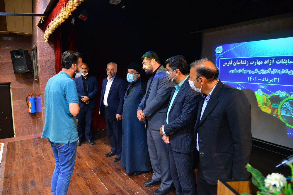 مرحله استانی مسابقات آزاد مهارت زندانیان در فارس برگزار شد/ آموزش مهارت به زندانیان راهکاری برای کاهش تکرار جرم