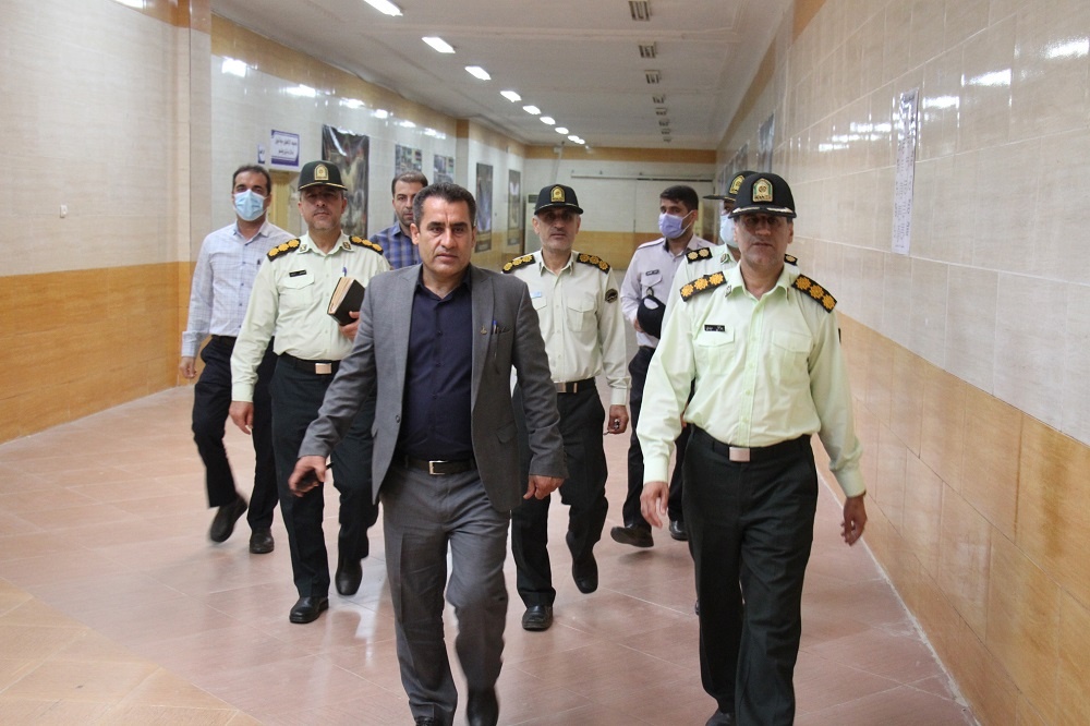بازدید فرمانده انتظامی شهرستان بوشهر از زندان مرکزی