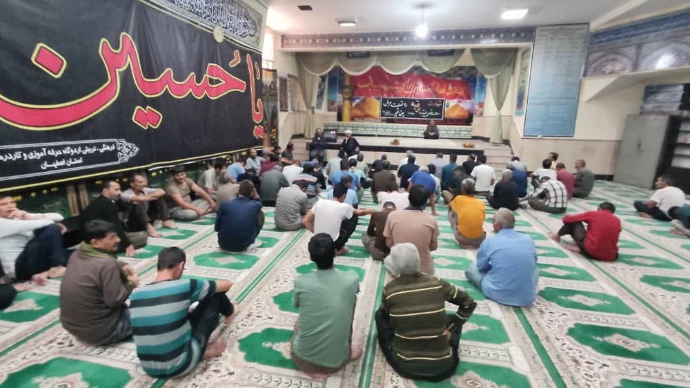 برگزاری مراسم شهادت حضرت رقیه(س) در اردوگاه حرفه‌آموزی و کاردرمانی اصفهان
