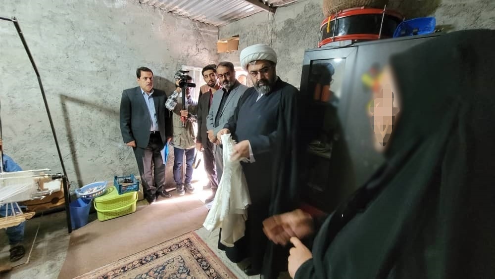 رئیس کل دادگستری خراسان جنوبی از محل اشتغال خانواده زندانیان بازدید کرد