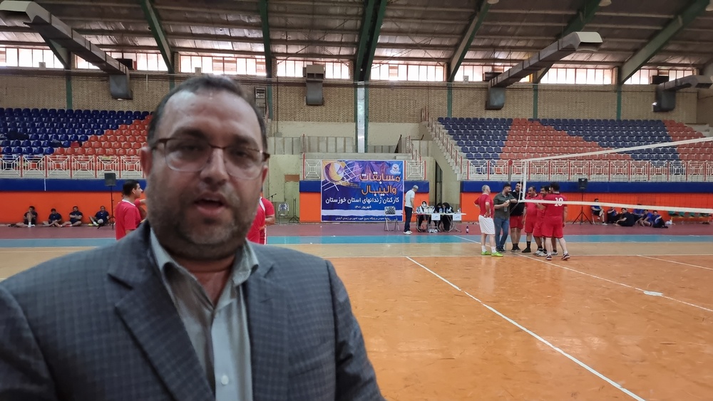 تیم شهید لاجوردی اداره کل زندانهای خوزستان قهرمان مسابقات والیبال کارکنان زندانهای استان