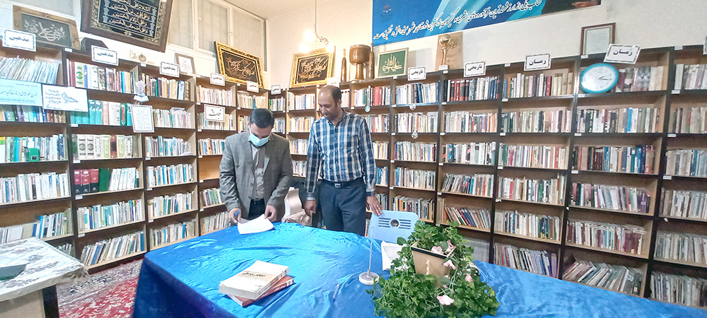 بازدید کارشناسان نهاد کتابخانه های استان از کتابخانه های زندان شهرکرد