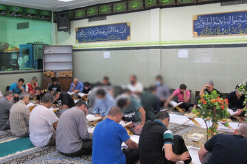 کلاس‌های آموزش قرآن ویژه مددجویان در زندان رجایی‌شهر برگزار می‌شود 