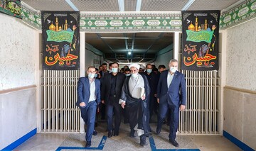 بازدید دادستان تهران از ندامتگاه تهران بزرگ