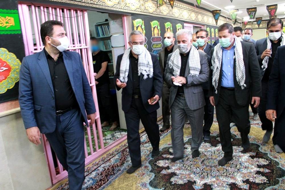 رئیس سازمان زندان‌ها از زندان مرکزی ایلام بازدید کرد