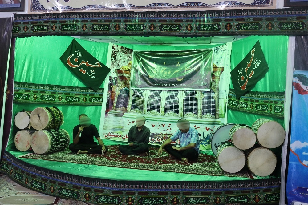 محفل شروه خوانی به مناسبت اربعین حسینی در زندان دشتستان