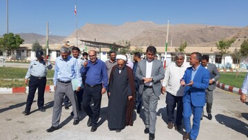 بازدید نماینده مردم خوی در مجلس شورای اسلامی از اردوگاه کار درمانی و حرفه‌آموزی