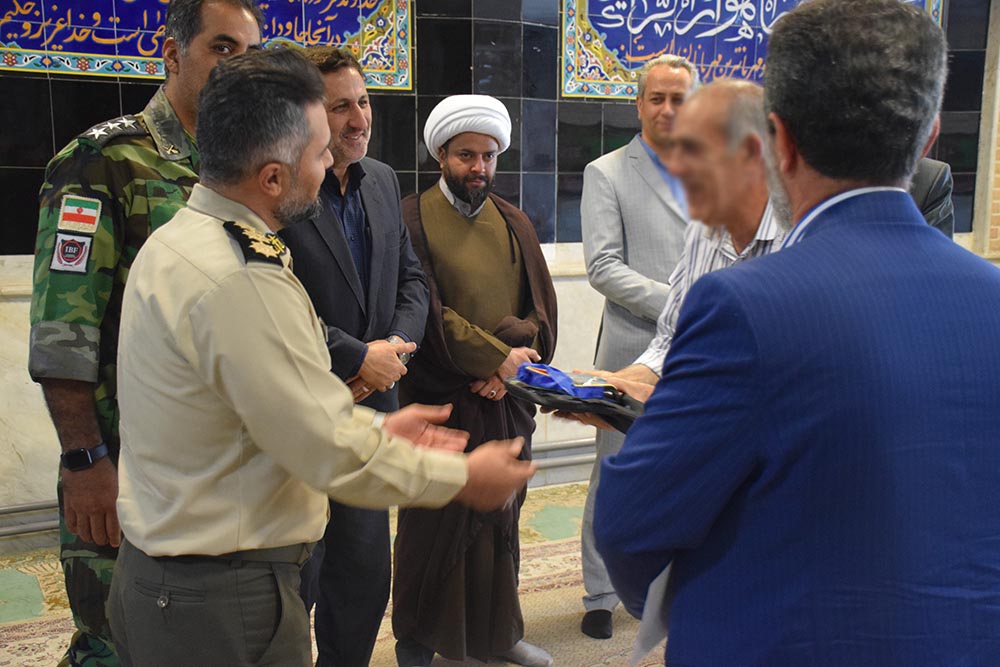 بازدید جمعی از فرماندهان ارتش از محکومان دادسرای نظام استان البرز