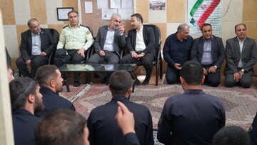 جشن روز سرباز در زندان ارومیه با حضور مدیرکل زندان‌های آذربایجان غربی