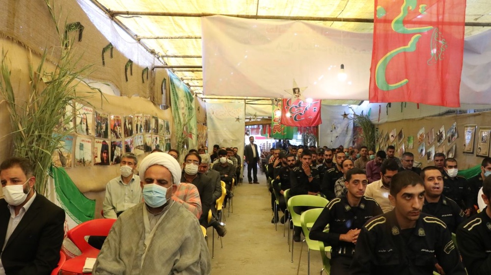 برگزاری مراسم  زیارت عاشورا در زندان مرکزی اصفهان