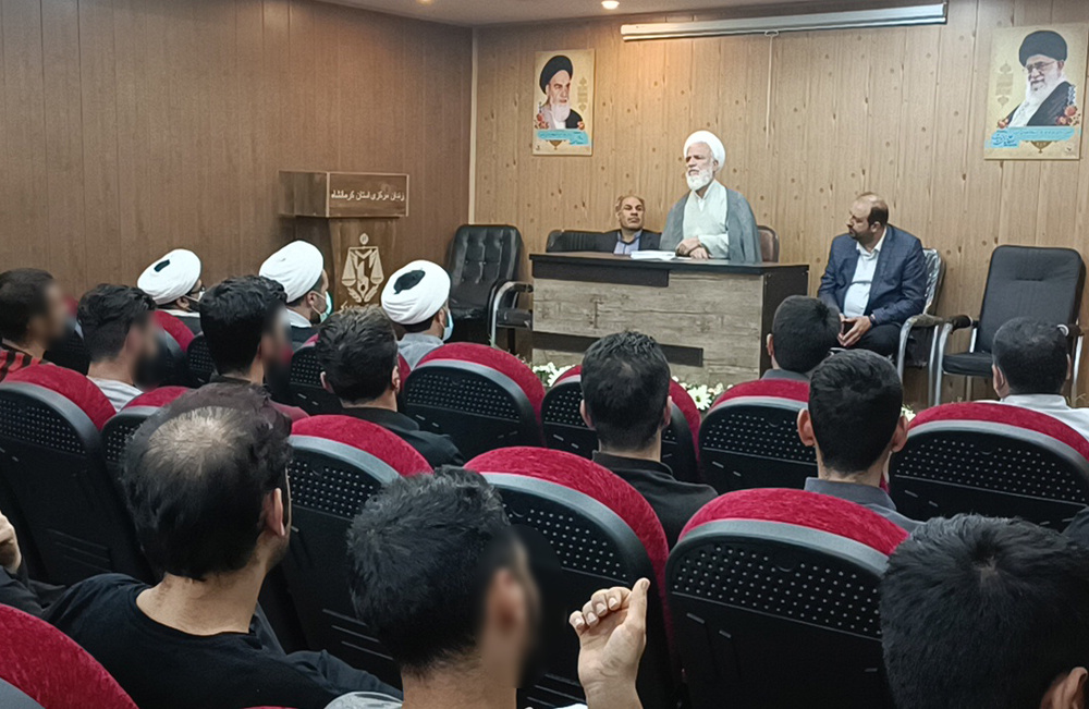 نماینده مجلس خبرگان رهبری با بازداشت‌شدگان حوادث اخیر در کرمانشاه دیدار کرد