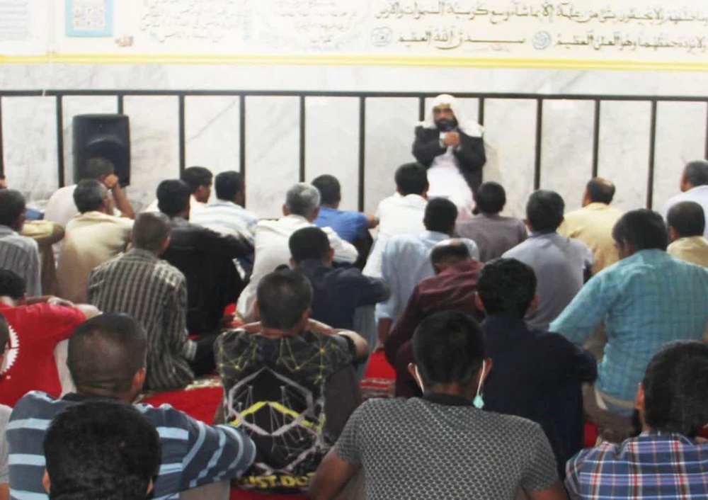 حضور مستمر علما و روحانیون اهل سنت در زندان زاهدان