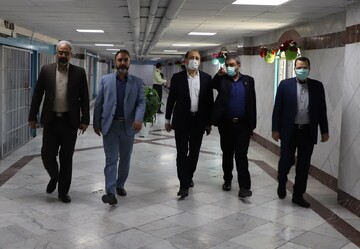 مدیرکل دفتر ریاست و روابط عمومی سازمان زندان‌ها از زندان مرکزی مشهد بازدید کرد