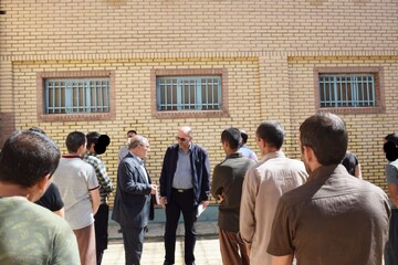 معاون قضایی رئیس‌کل دادگستری اصفهان و دبیر حقوق شهروندی استان از زندان نائین بازدید کرد