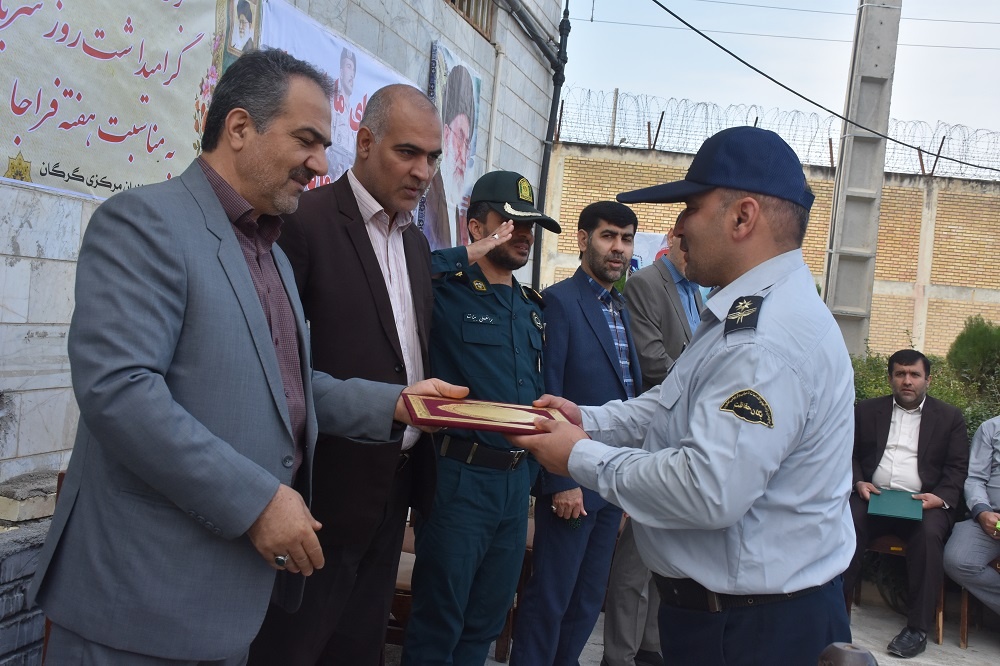 مراسم صبحگاه یگان حفاظت زندان گرگان با حضور مدیرکل زندان‌های گلستان برگزار شد