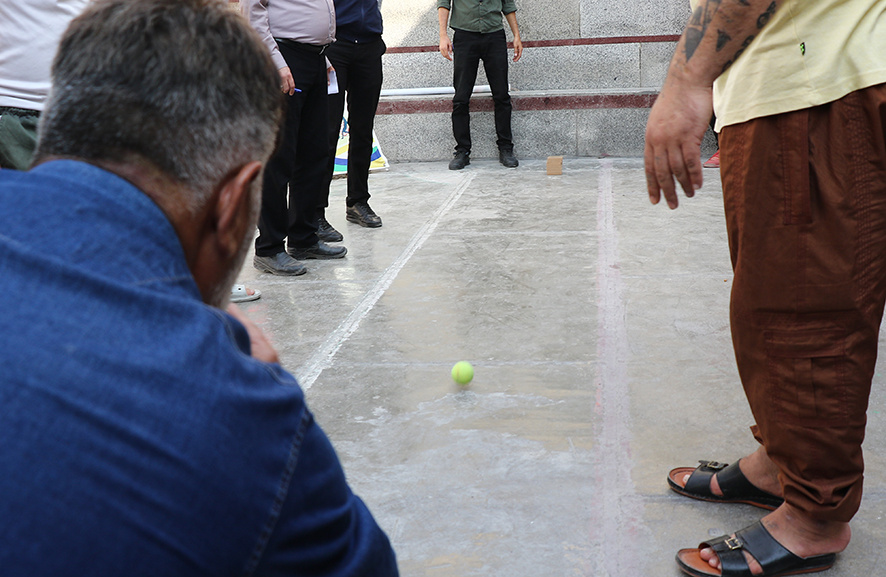 مسابقات بازی‌های بومی و محلی با مشارکت پرشور زندانیان برگزار شد