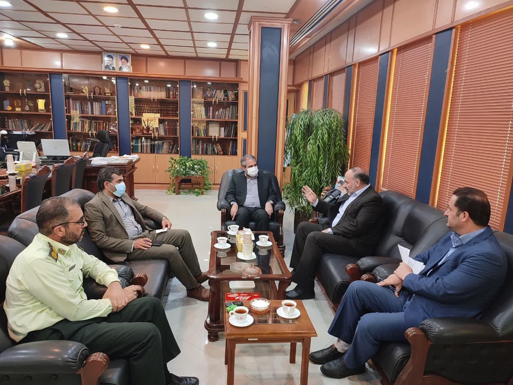  دیدار مدیر کل زندانهای استان مرکزی با مقامات قضایی و اجرایی ساوه