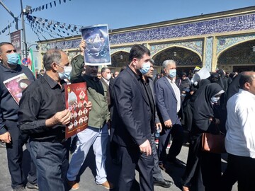 حضور کارکنان زندان‌های فارس در مراسم تشییع شهدای حرم مطهر شاهچراغ(ع) 