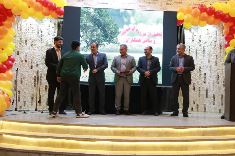 جشن تجلیل از بازنشستگان و فرزندان ساعی کارکنان زندانهای استان قزوین برگزار شد