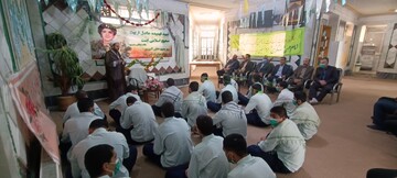 برگزاری مراسم گرامیداشت 13 آبان و روز بسیج دانش‌آموزی در کانون اصلاح‌وتربیت کرمانشاه