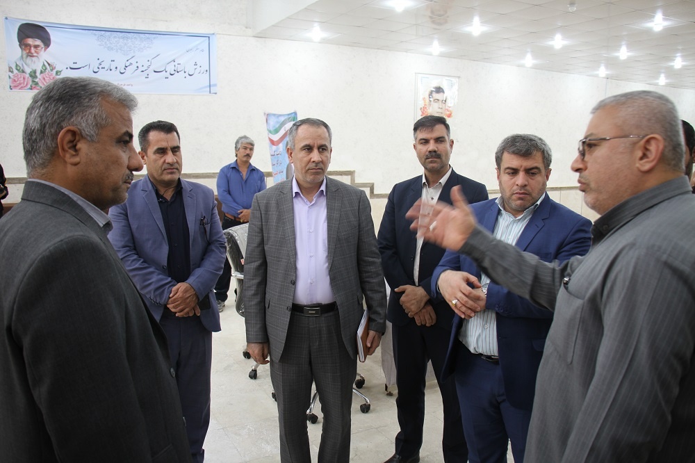فرماندار بوشهر از گود زورخانه زندان مرکزی‌بوشهربازدید کرد