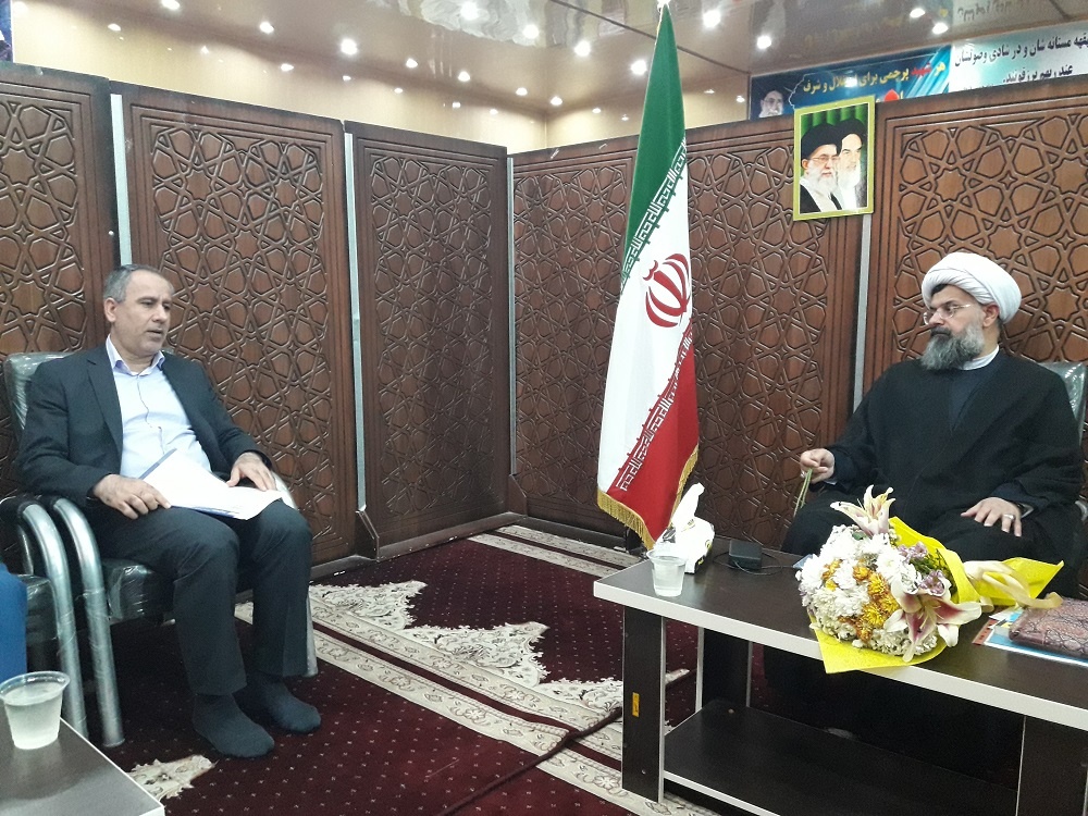 دیدار مدیرکل زندان‌های استان بوشهر با امام جمعه شهر خورموج