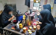 اشتغال زندانیان اندرزگاه نسوان زندان مرکزی مشهد در حرفه ساخت زیورآلات