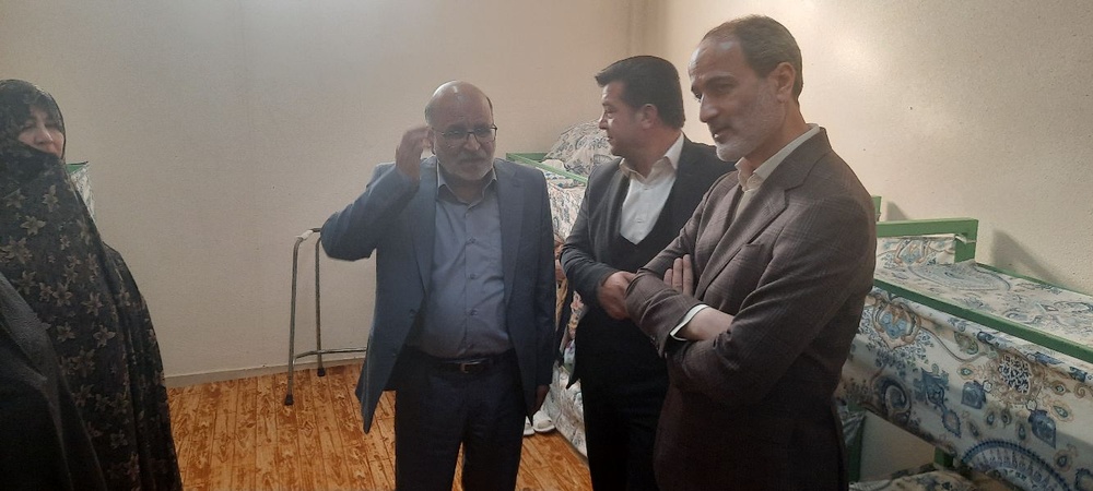  بازدید مدیرکل زندان‌های اصفهان و نماینده مردم نطنز در مجلس از زندان کاشان