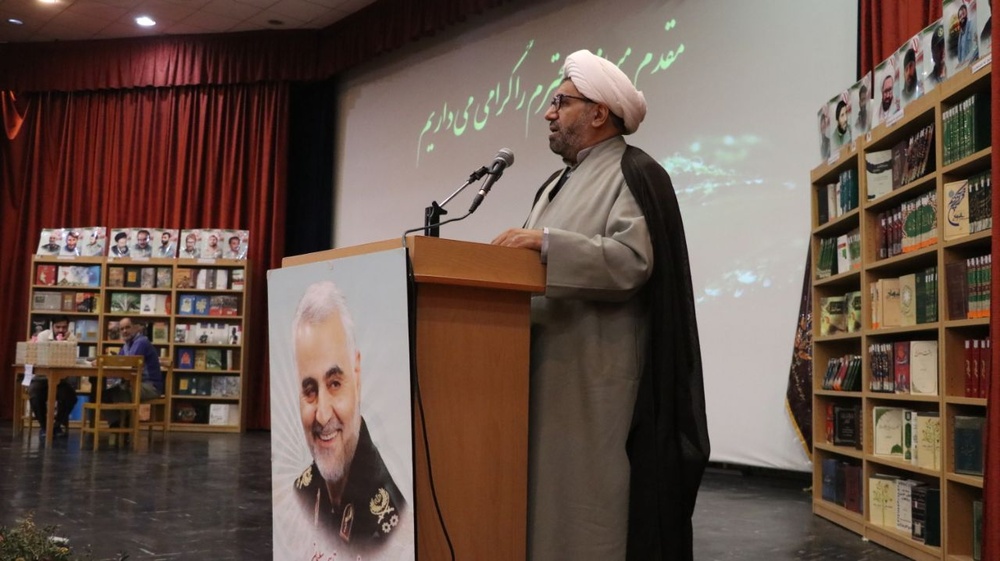 برگزاری مراسم کتاب و کتابخوانی در زندان مرکزی اصفهان 