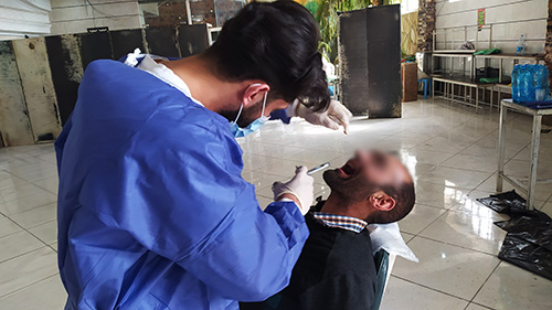 حضور گروه جهادی دندانپزشکی "زندگی خوب" در زندان کرج/ ارایه خدمات رایگان دندانپزشکی به زندانیان