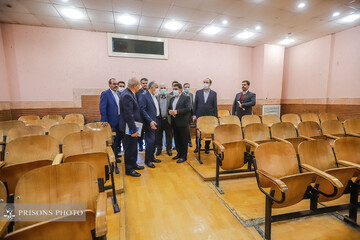 بازدید وزیر دادگستری و رئیس سازمان زندان‌ها از کانون اصلاح‌وتربیت تهران