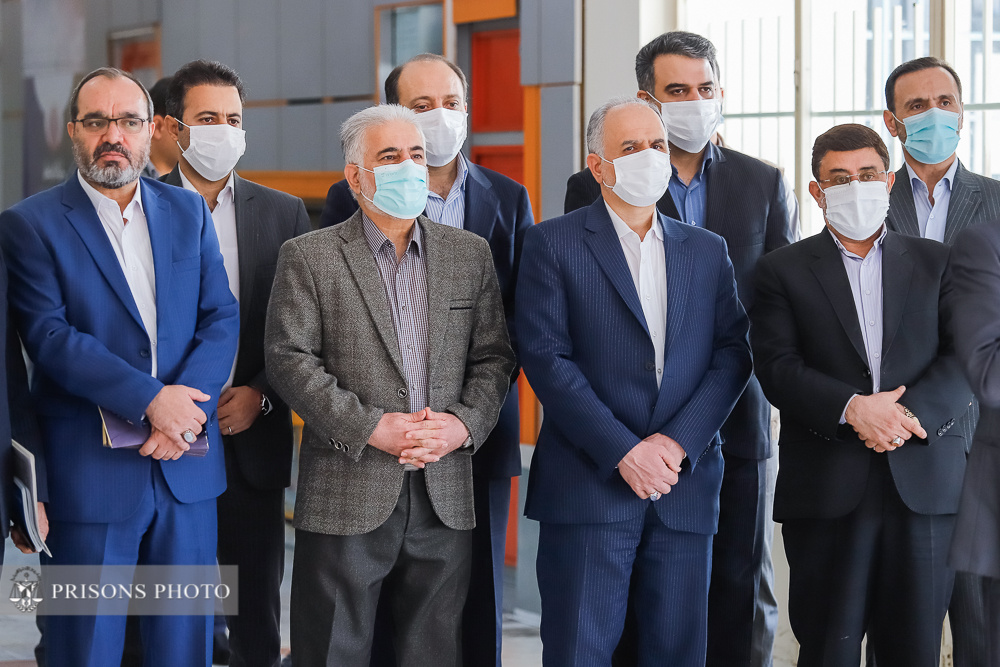 بازدید وزیر دادگستری و رئیس سازمان زندان‌ها از کانون اصلاح‌وتربیت تهران/ رحیمی: اقدامات سازمان زندان‌ها قابل‌توجه و رضایت‌بخش است