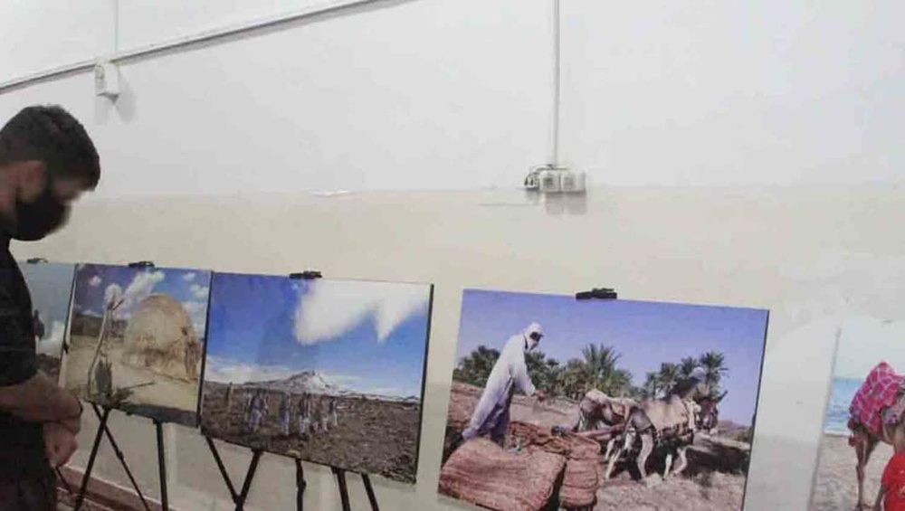 برپایی نمایشگاه عکس در کتابخانه  زندان زاهدان