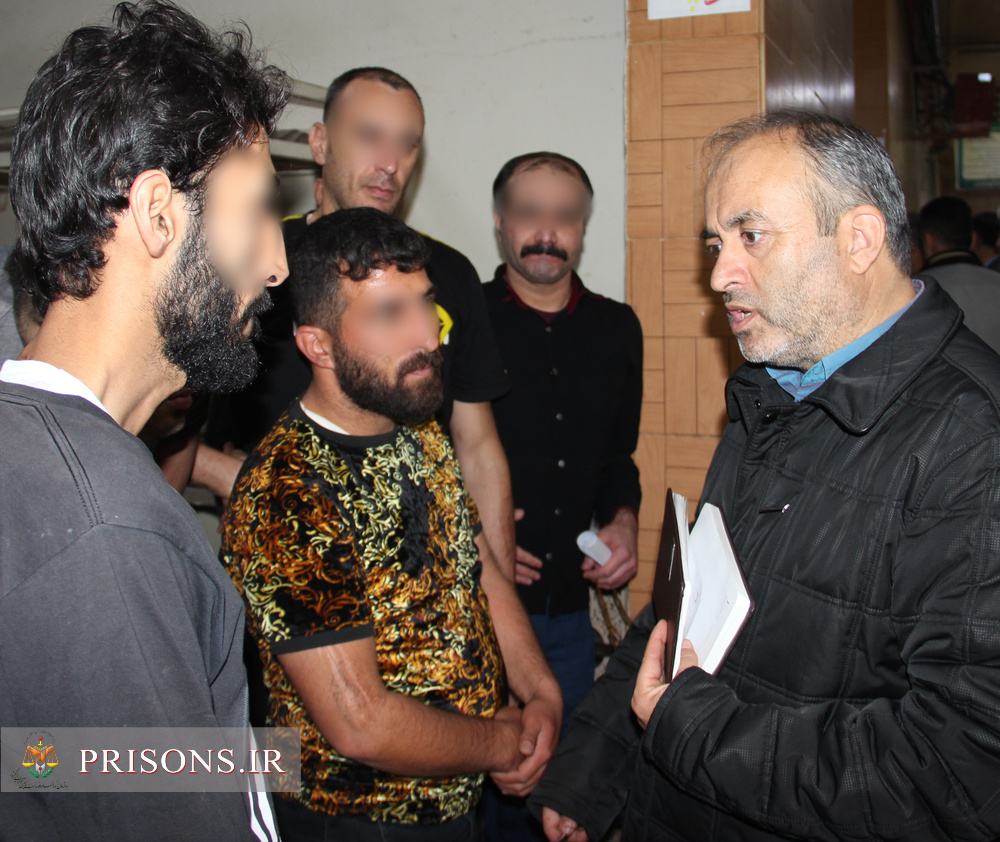 سه ساعت بازدیدمدیرکل زندان‌های آذربایجان‌غربی از بندهای زندان ارومیه 
