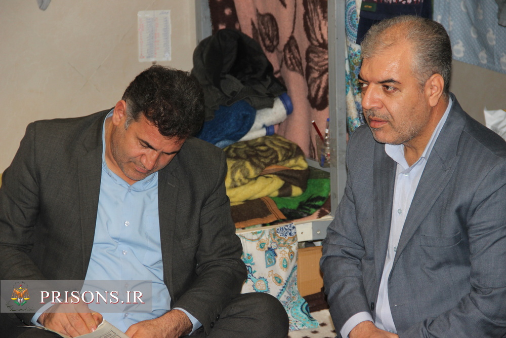 بازدید سه ساعته مدیرکل زندان‌های آذربایجان‌غربی از بندهای زندان ارومیه 