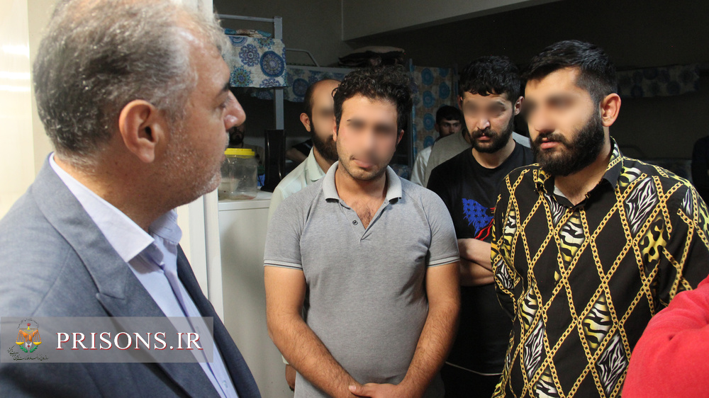 سه ساعت بازدیدمدیرکل زندان‌های آذربایجان‌غربی از بندهای زندان ارومیه 