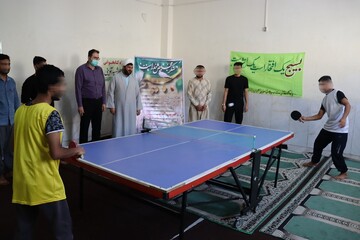 مددجویان زندان دشتستان در هفته بسیج در تنیس روی میز به رقابت پرداختند