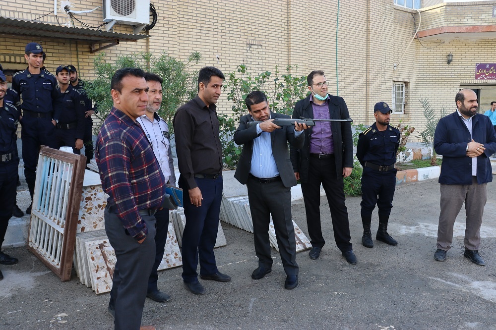 مسابقات تفنگ بادی ویژه کارکنان و سربازان وظیفه زندان دشتستان 