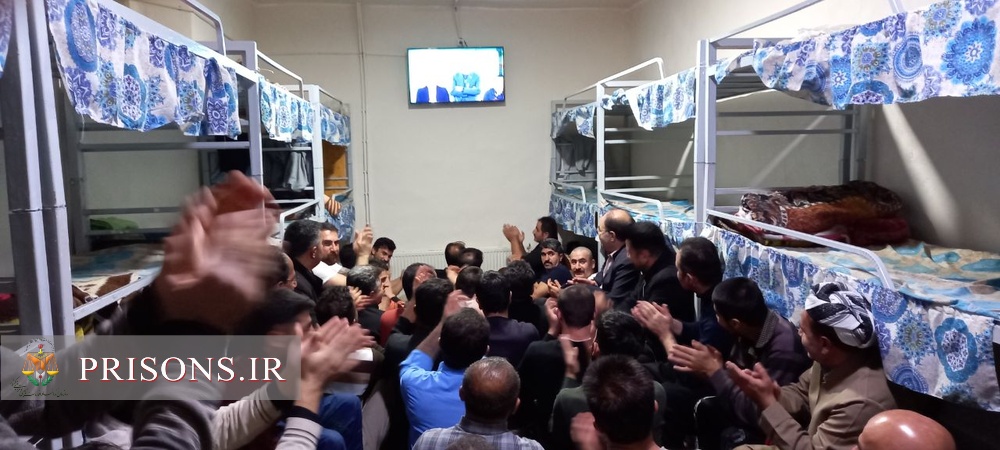 تصاویر: تماشای دیدار تیم‌های ملی فوتبال ایران و آمریکا| زندان‌های آذربایجان‌غربی