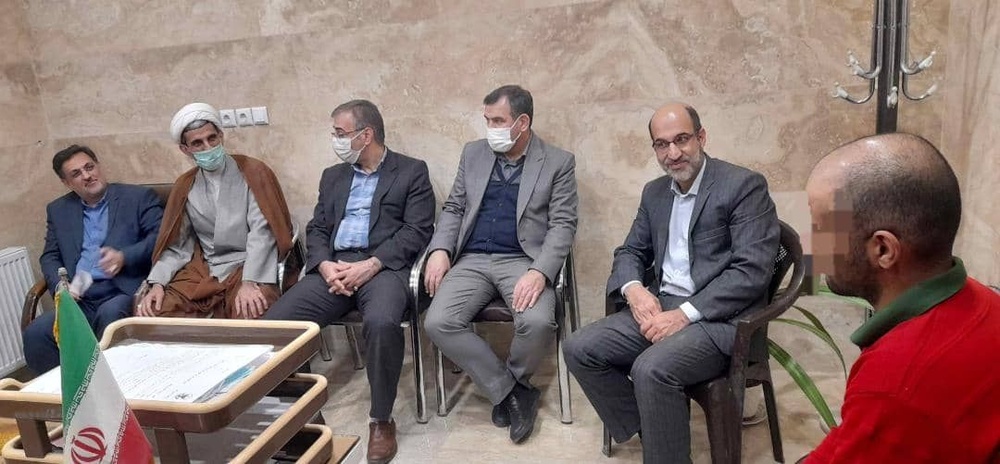 بازدید رئیس‌کل دادگستری و دادستان عمومی و انقلاب اصفهان از زندان خمینی‌شهر