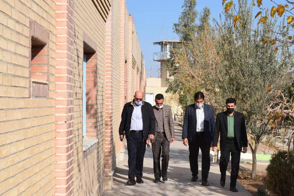 رئیس دادگستری خور و بیابانک از زندان نائین بازدید کرد